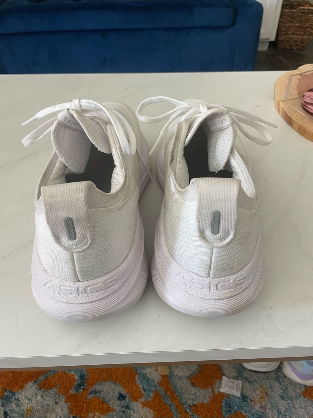 ASICS gel nimbus white worn once - bought the wrong size for me - Picture 4 of 6